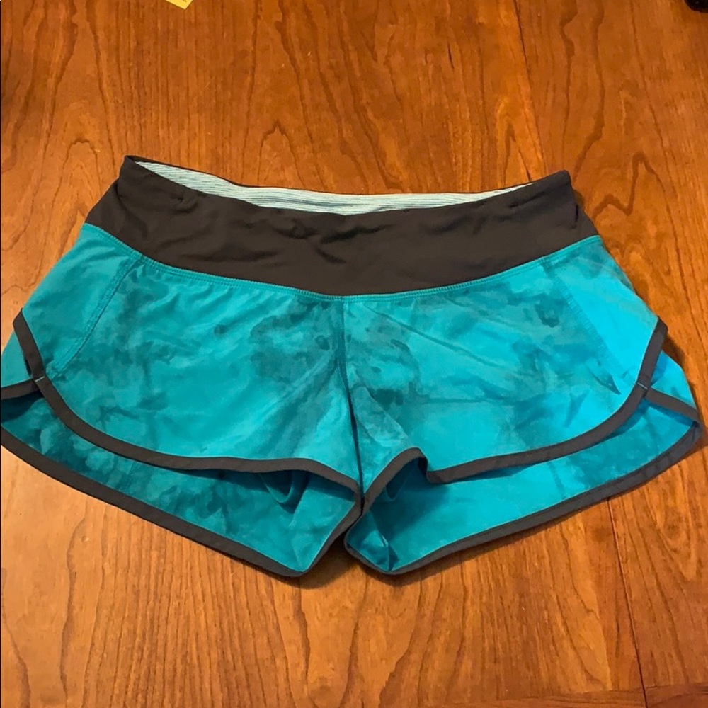 Lululemon speed up shorts 2.5’ inseam